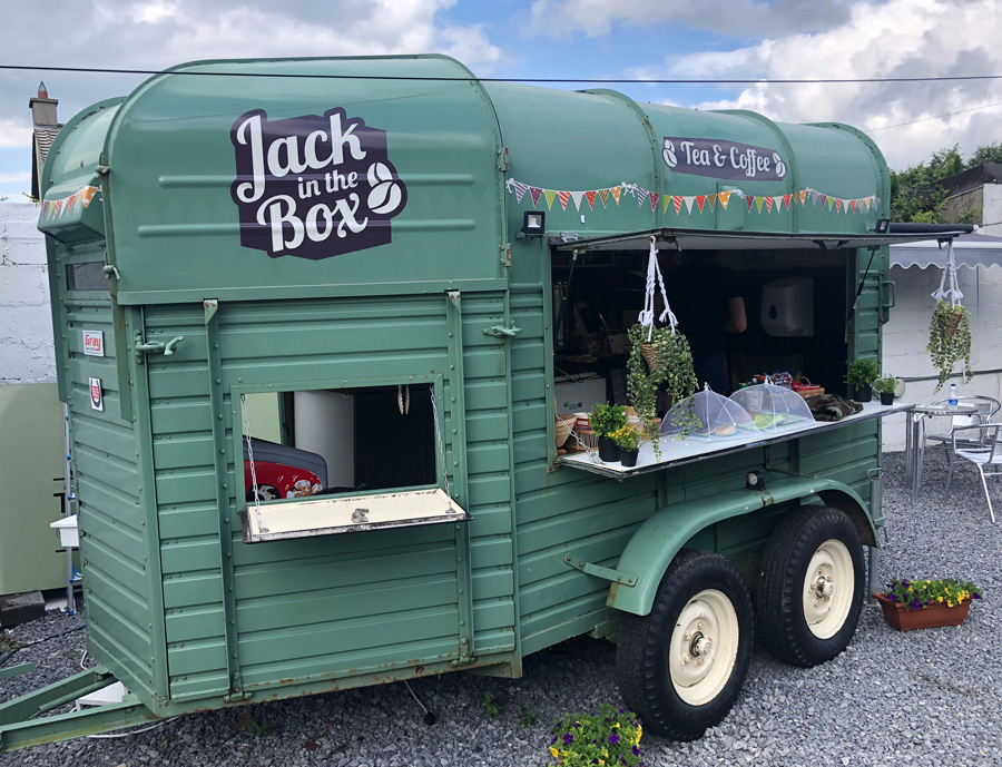 coffee-trailer-branding